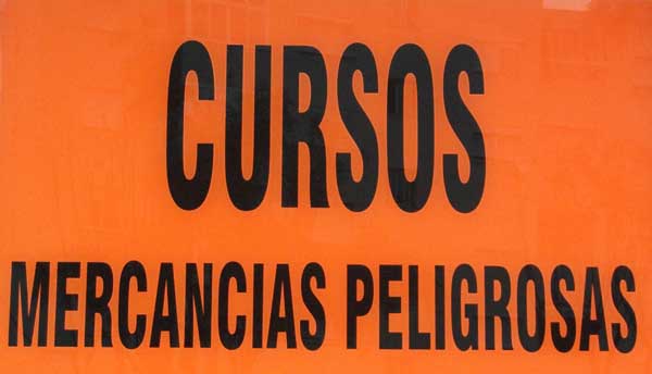 Curso para la obtención y renovación del mercancías peligrosas (ADR) en Alicante y Elche